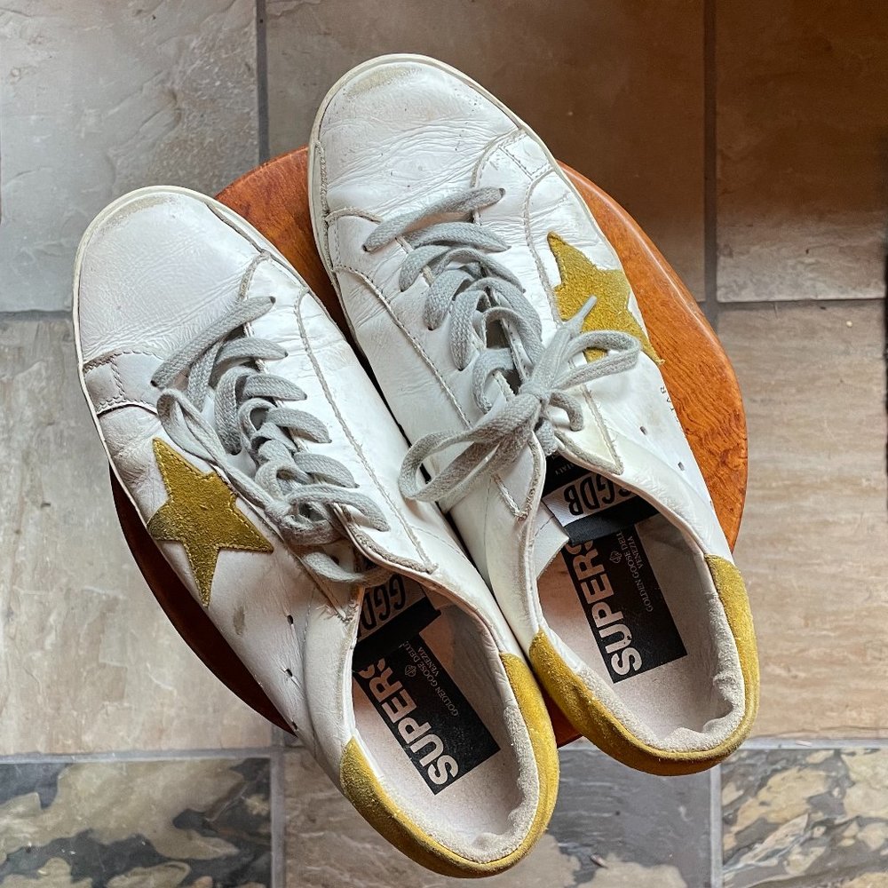 Super-Star Low Top Sneaker GOLDEN GOOSE